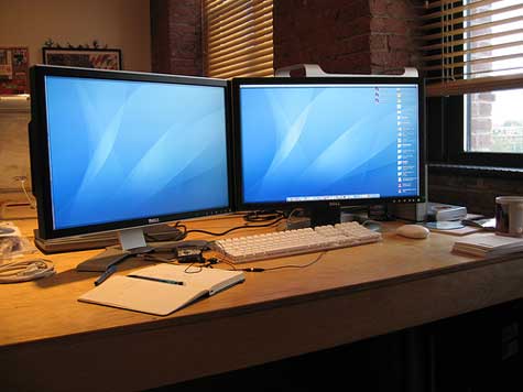 how to set up dual monitors